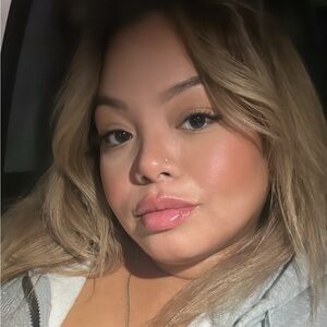 Meet your Posher, Midori